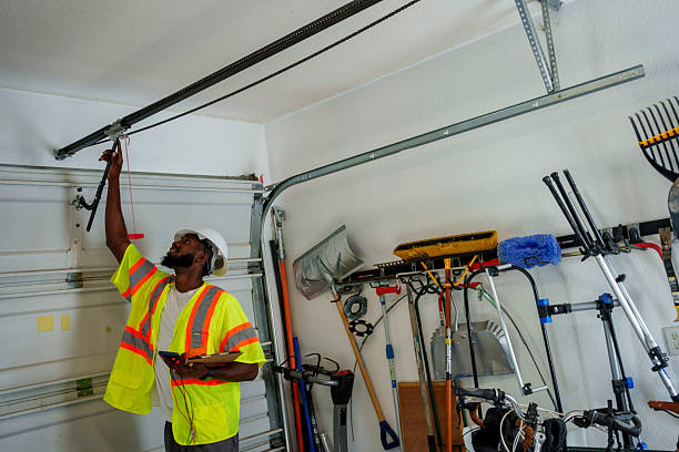 Professional Garage Door Roller Replacement technician working in Rancho Alegre, TX